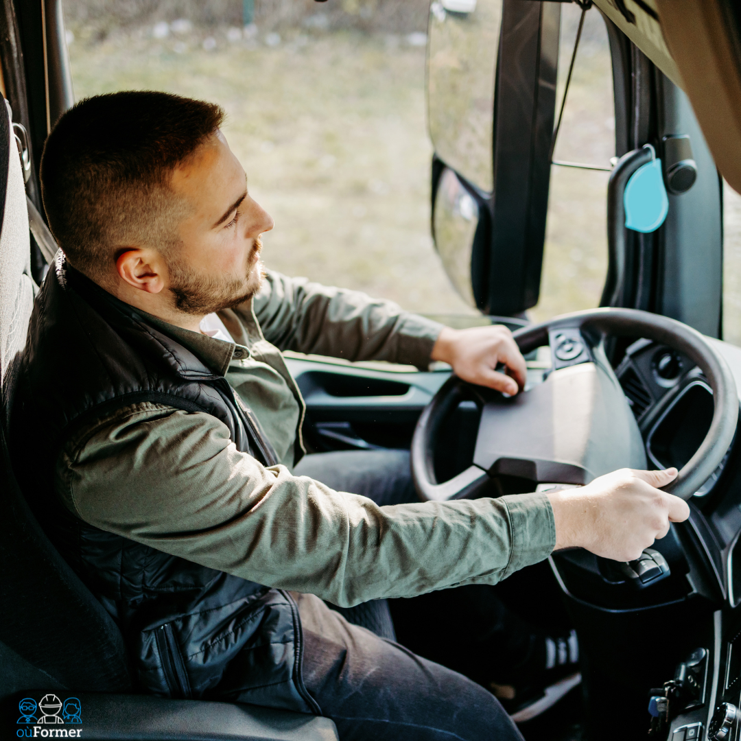 Conducteur routier sur la route